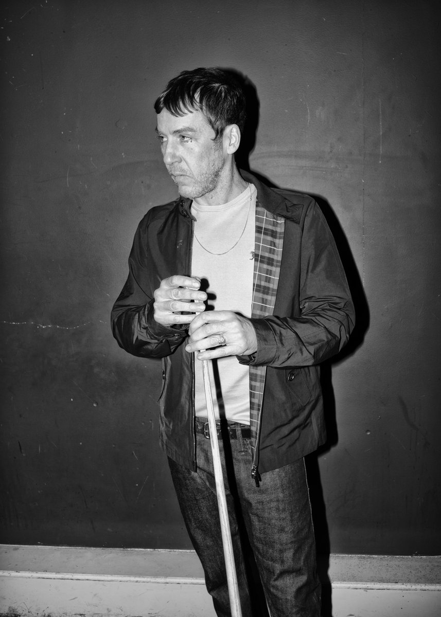 Are you game? @divofficial is far from playing in our classic #BaracutaG9 Cloth.