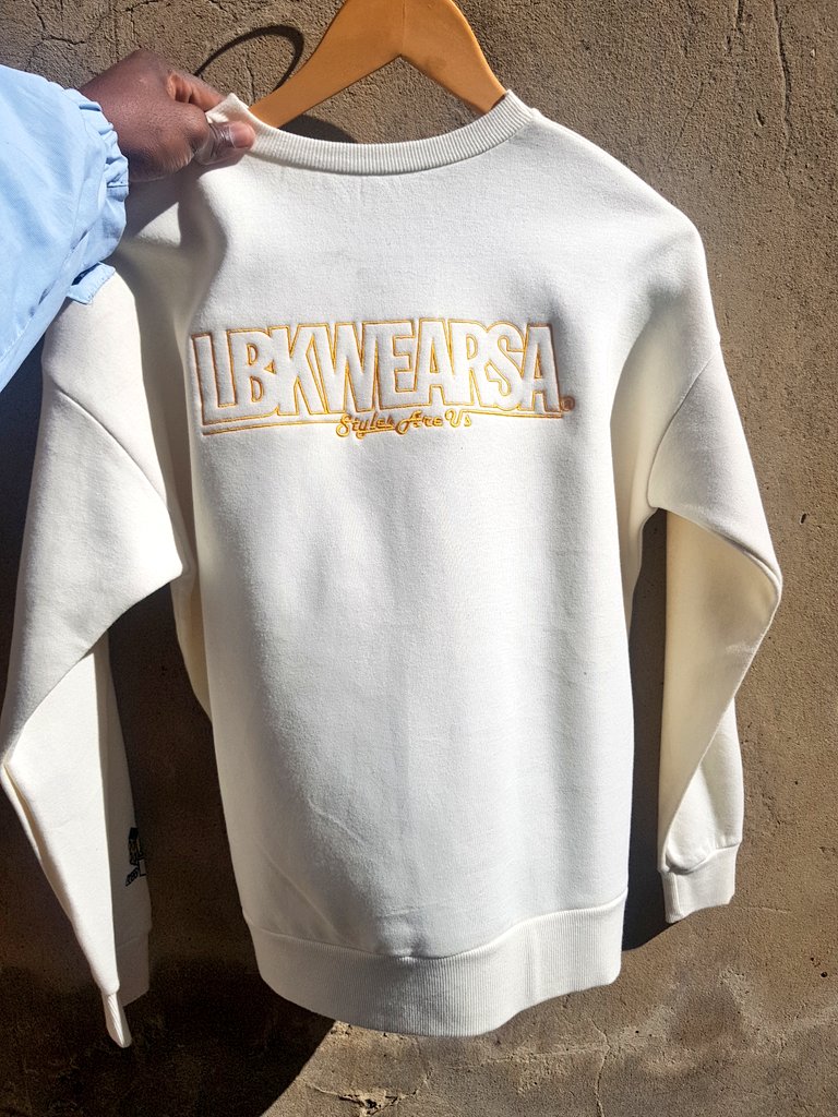 lbkwearsa57's tweet photo. Our Crewneck sweaters range is here #LBKWEARSA #LessBrands https://t.co/6y3Rs6ImzY