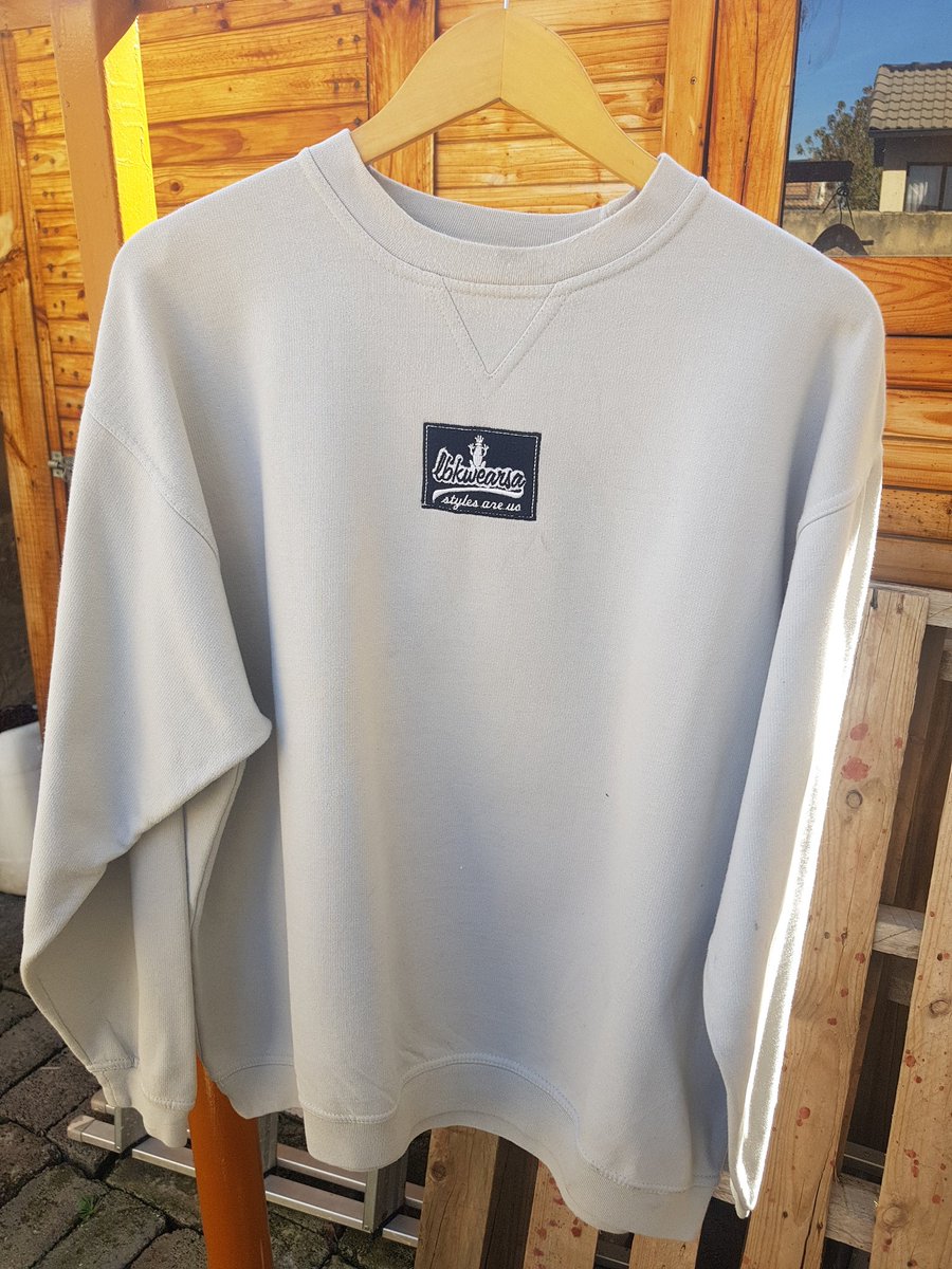 lbkwearsa57's tweet photo. #LBKWEARSA #LessBrands Crewneck sweaters https://t.co/kdO5Y2Kr4D