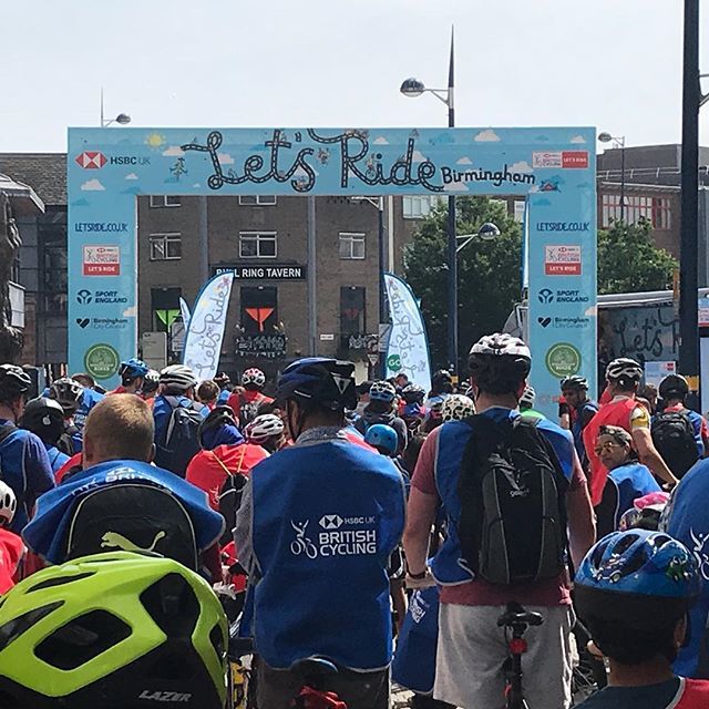 benjamesalex's tweet photo. Waiting to start! https://t.co/Cr9rBzEohn https://t.co/aqIebWQpC2