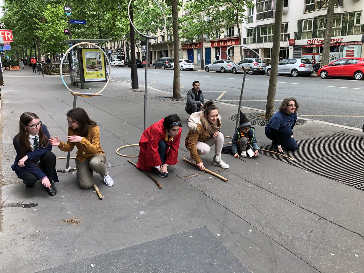 ParisPhenix's tweet photo. Retour en images sur notre journée à la Librairie À Livr’Ouvert.
Nous les remercions à nouveau pour cette journée conviviale passé en leur compagnie ! https://t.co/ELvA5rGmbl