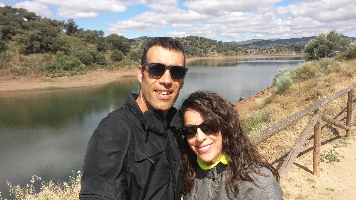 cubacrack's tweet photo. Pantaneando con @valeroy2 #pantaneando #Pantanos2019 @omiluiso @BorjaRomeroYust https://t.co/aUB9IbYgoc