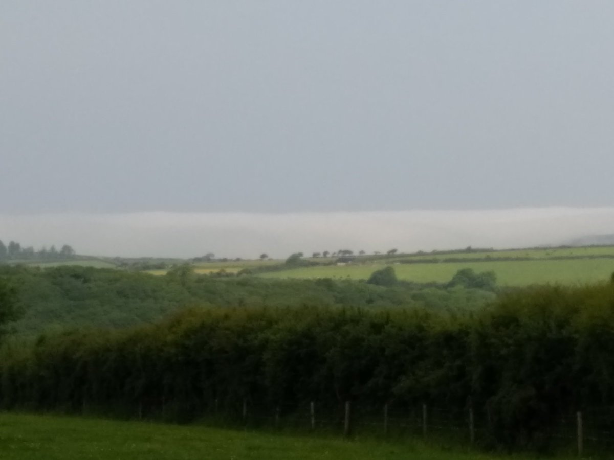 Huge bank of fog rolling in across the Irish sea towards Pembrokeshire, bye bye sun! <a href="/DerekTheWeather/">Derek Brockway - weatherman</a>