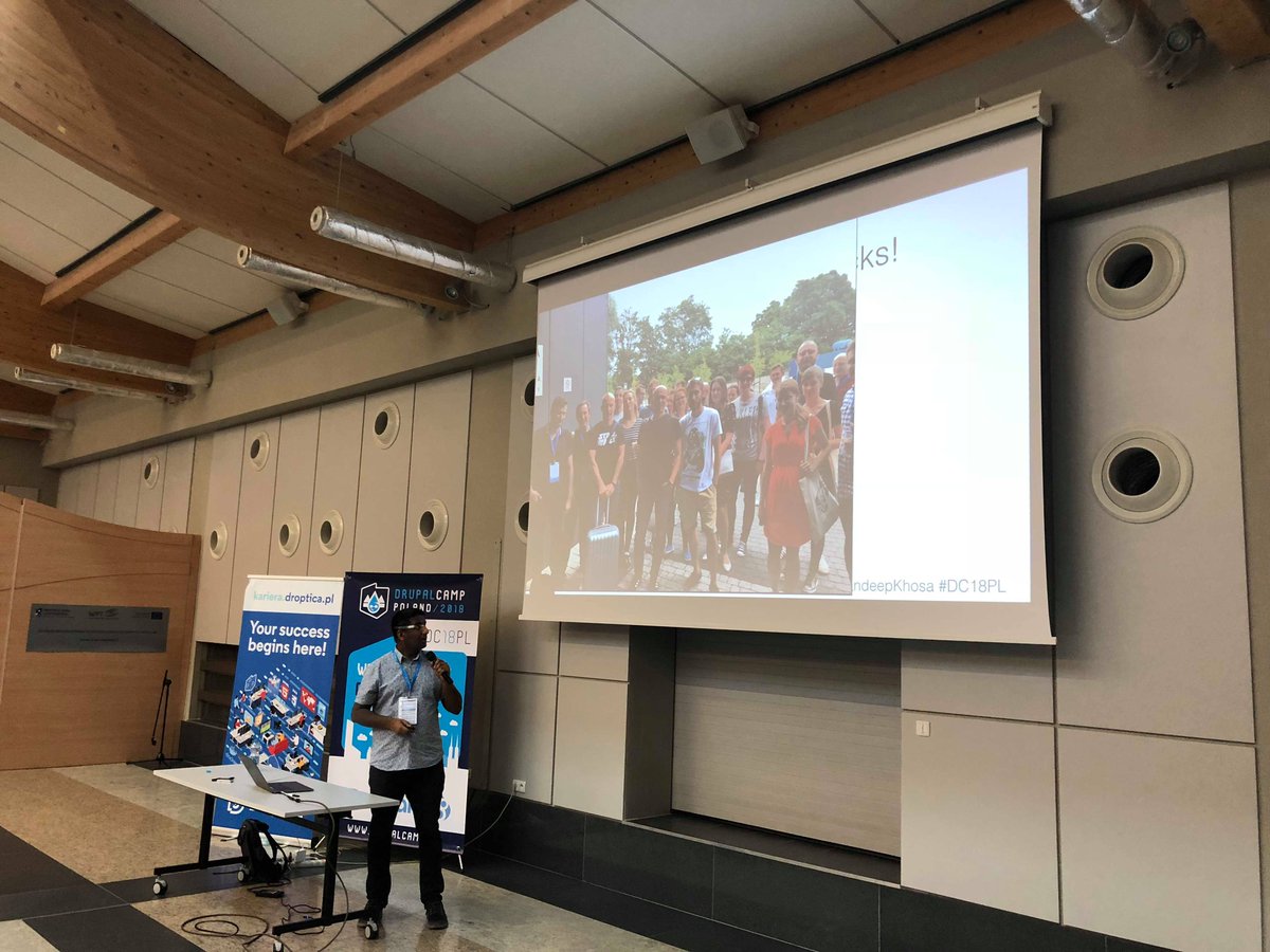 DrupalCampPol's tweet photo. @ChandeepKhosa sharing his knowledge about #Drupal, based on 10 years of experience! #dc18pl #DrupalCamp # https://t.co/2havgcyHOO