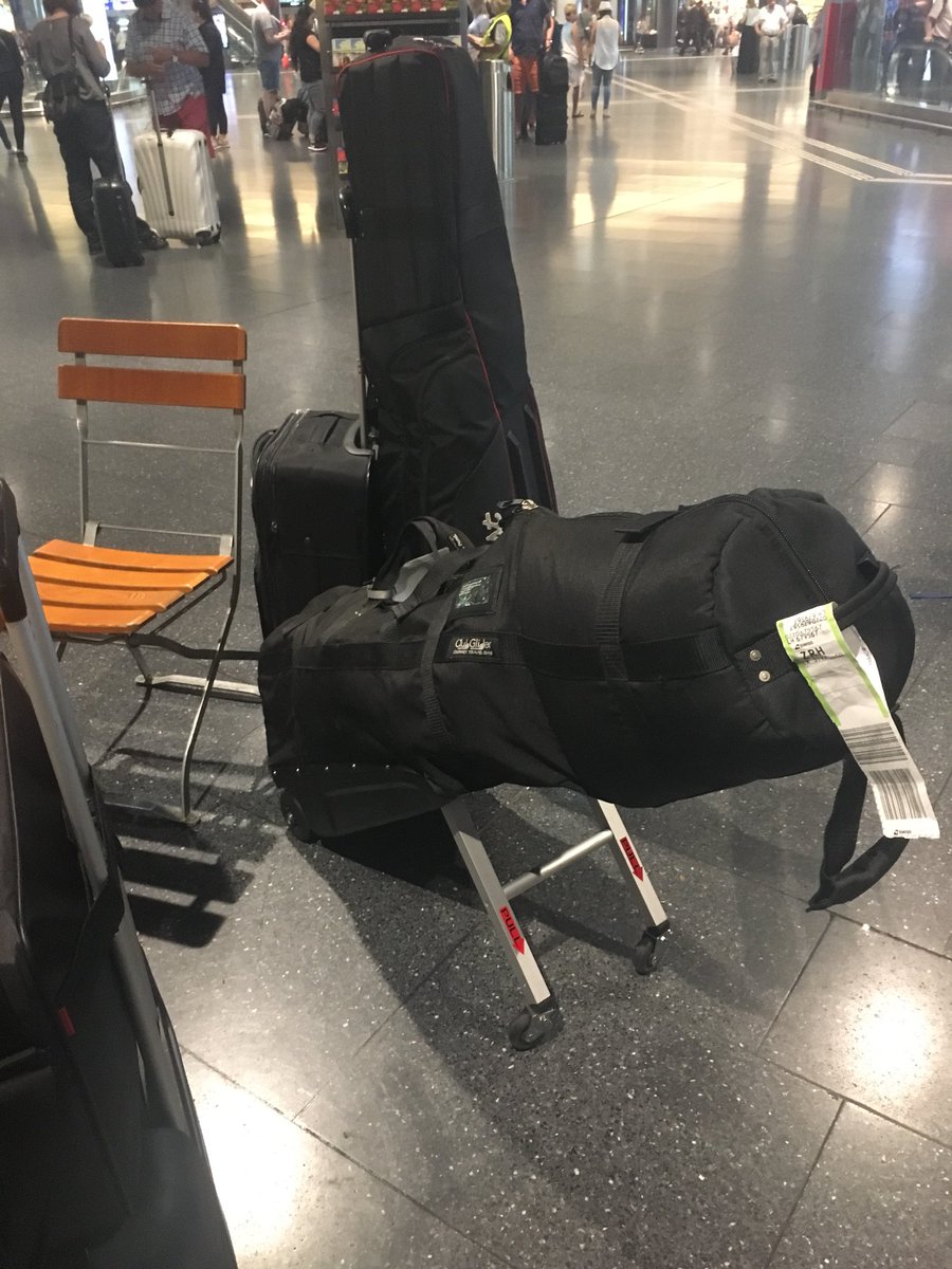 planetgolfrview's tweet photo. #Zurich airport another equipment testing press trip @MizunoGolfEU & @CallawayGolf but the @SunMountainGolf has to be one of the greatest pieces of equipment I’ve tested for @SportsImpact1 should have asked for a % the times I’ve been asked where can I get one #golf #GolfNews https://t.co/64OweXP7Jx