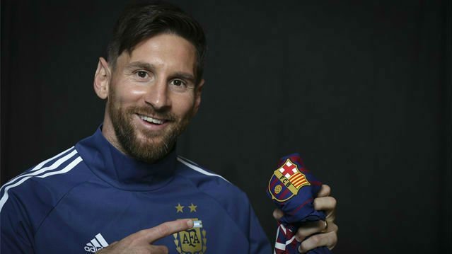 sport's tweet image. #Exclusiva Messi: “Se ha perdido un poco la apuesta por la cantera, se han ido chicos importantes y eso es raro en el mejor club del mundo”. bit.ly/2Jx0klp
