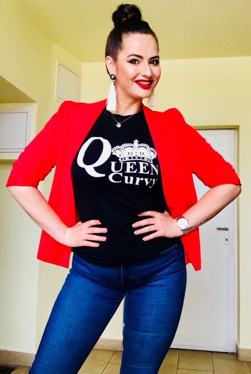 adelalupsemodel's tweet photo. Ne vedem de la 14:00 in direct la Etno Tv. 
Jocuri in premiera. 
https://t.co/y188nB68o5
 @adelalupsemodel @adelalupse  #game #tvpresenter #tvhot #model #game #play #win #money #queencurvy #tvshow #liveshow #calltv #show #live #sunday #gameshow #weekend #castigatiacum https://t.co/ZCKsixmKo9