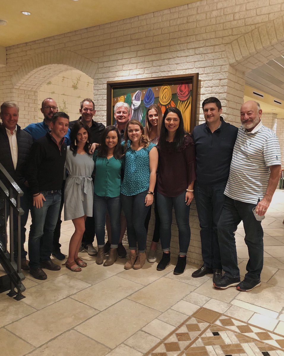 NexusRacingClub's tweet photo. Nexus members had the chance to have dinner with many influential people that are a part of TRIPLE CROWN WINNER JUSTIFY! Congratulations to our friends @TomRyanKY @mickwallace @BradWeisbord @StarlightRacing #TeamJustify https://t.co/Qgog42a993