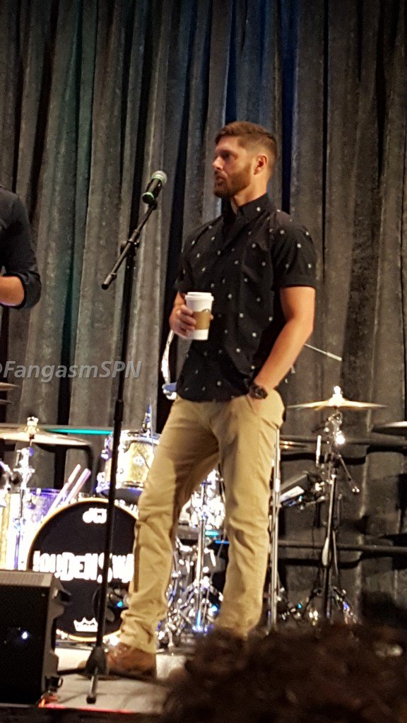 JensenAcklesBR's tweet photo. Convenção em Pittsburgh (Painel Gold) 3 https://t.co/wugWQAV2QS