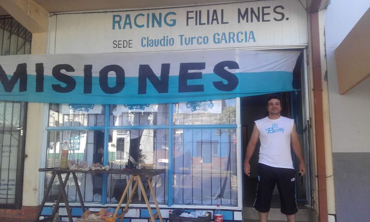 MisionesRacing's tweet photo. El cielo celeste y blanco ahora es todo tuyo, descansa en paz amigo y hermano. https://t.co/SjGVIBvjxU