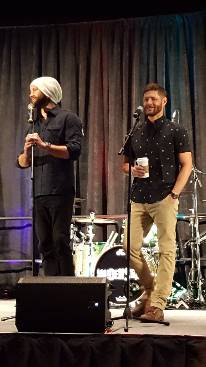 JensenAcklesBR's tweet photo. Convenção em Pittsburgh (Painel Gold) 2 https://t.co/189WghB6iA