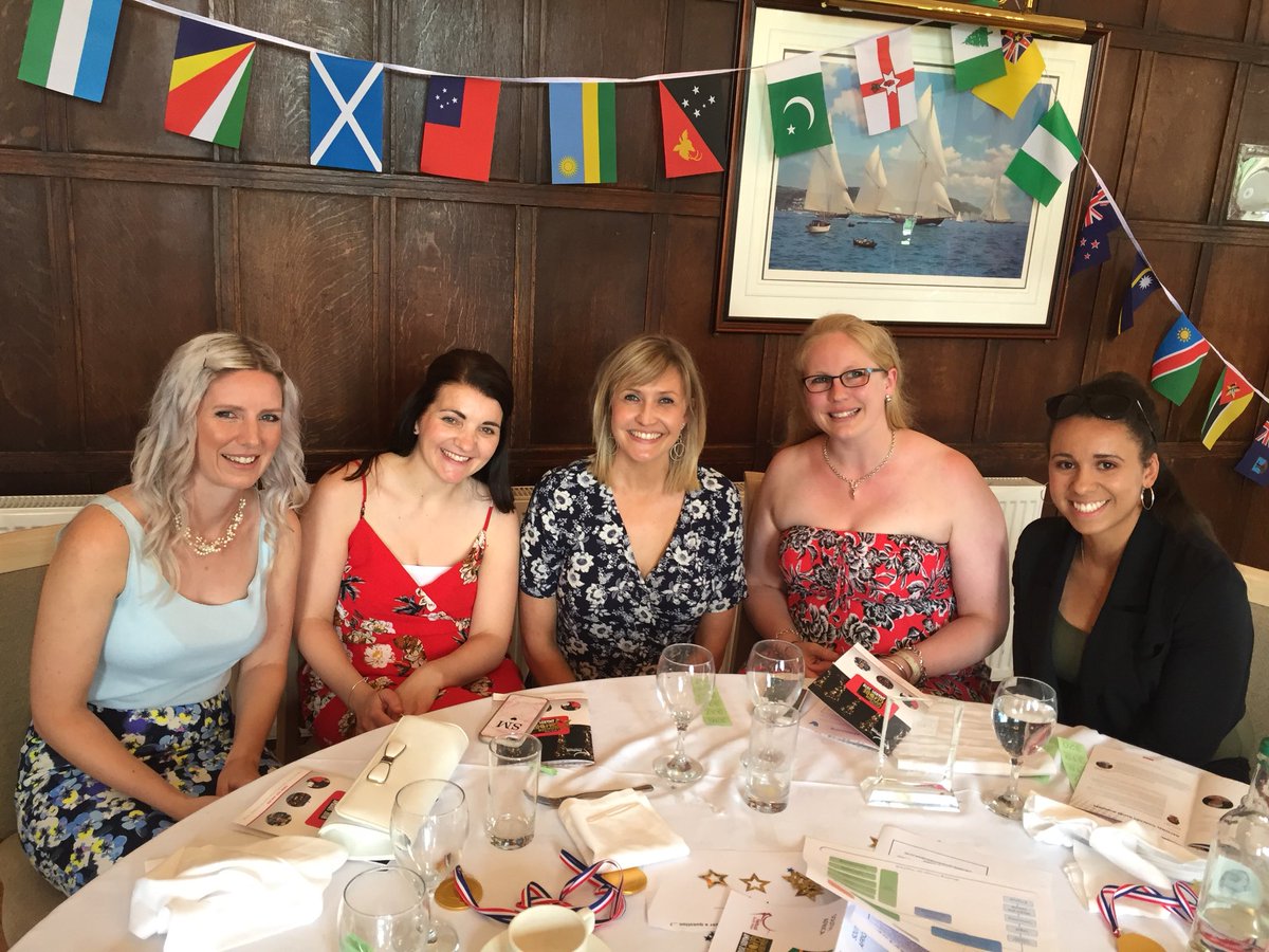 NetballSomerset's tweet photo. A huge CONGRATULATIONS to @TauntonNetball for winning the ‘South West Outstanding Club of the Year’ award at the Goalden Globes 2018 🏆🥇🎉 catch their interview with @Claire7Carter tomorrow morning @bbcsomerset 🌟📻😃🏐 #SWGG2018 #SomersetNetball https://t.co/2RkWelbLqg