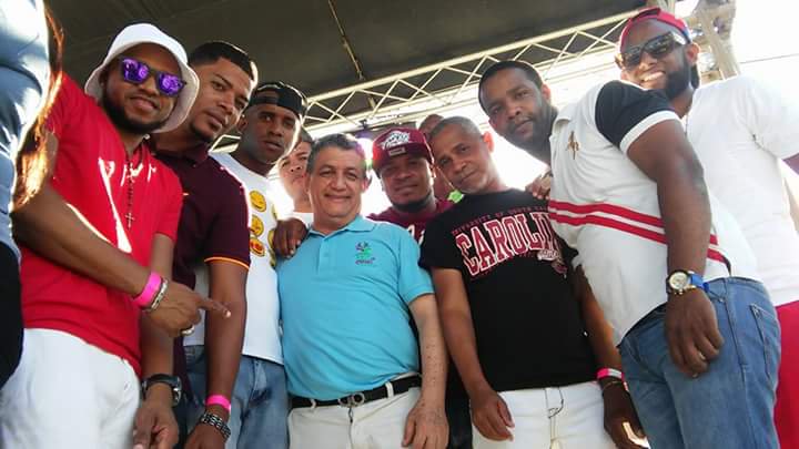 Da_aimar66's tweet photo. La #RedDeJovenesConGustavoSanchez  Somos un Equipo https://t.co/XWBBJdIIPS