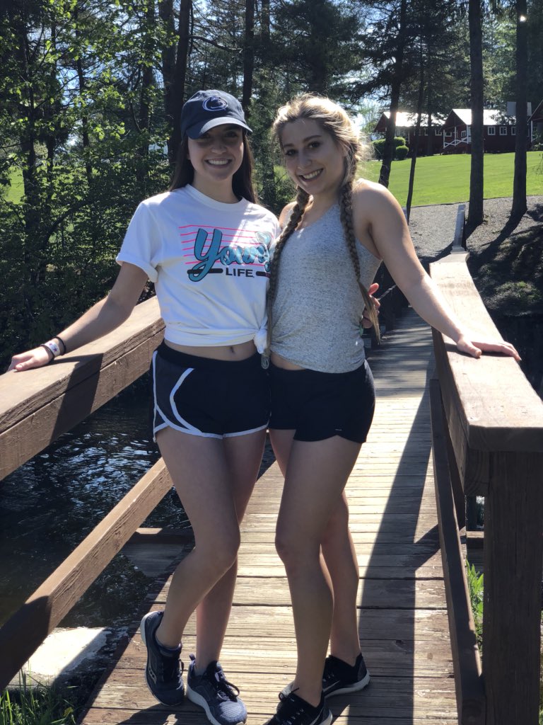 olivia__conklin's tweet photo. Happy 18th, love ya❤️ @maddiemcd5 https://t.co/FcGDZiSwEg