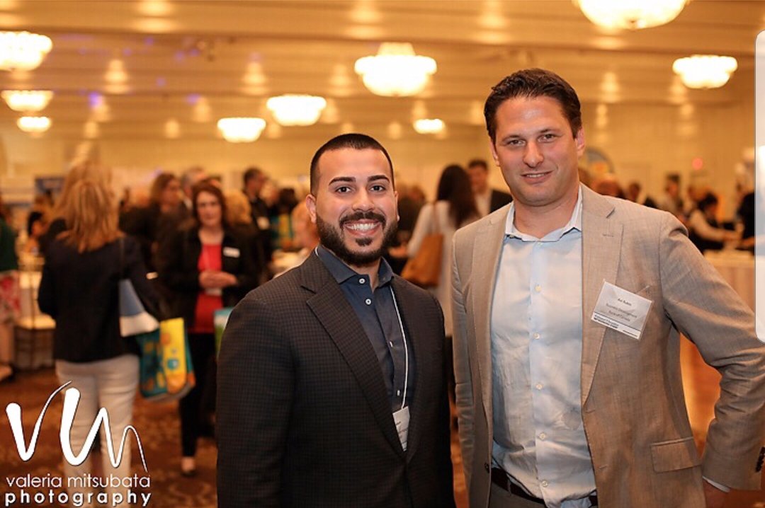 MillennialsTeam's tweet photo. We always meet like-minded people networking at one of the @vaughanchamber of commerce events!
We had a great time at their recent #colossalchamber event!
#millennials #millennialschoice #entrepreneurs #passion #business #wealth #create #realestate #mortgages #finance #toronto https://t.co/SiSpj7iocd