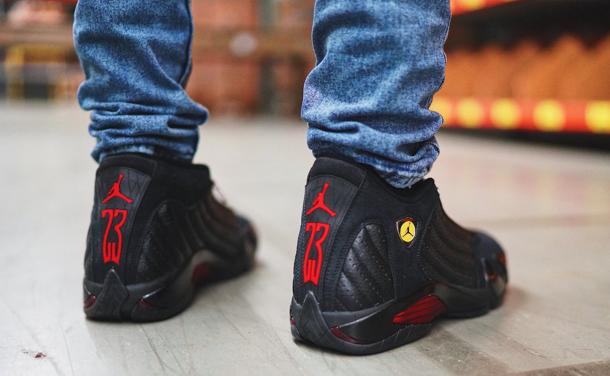 retro 14 finish line