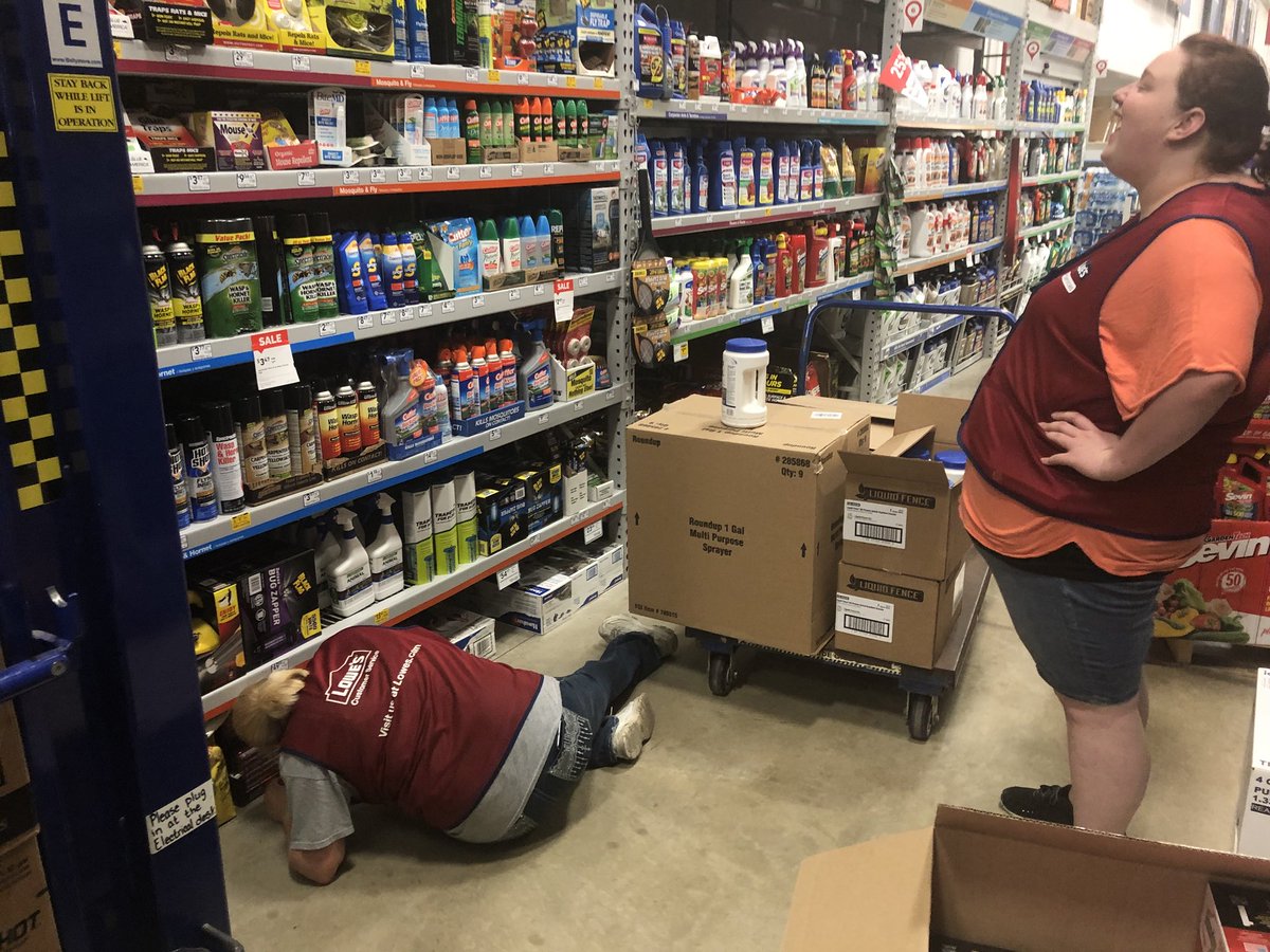 w_chubb's tweet photo. Blessed to have such an amazing team I get to work along side everyday!! Opening cashier team this morning volunteered to come In and help me downstock part of our seasonal department!! #theblufftonway #bestteaminretail @HR4Connected https://t.co/sSpXHsX8Rr