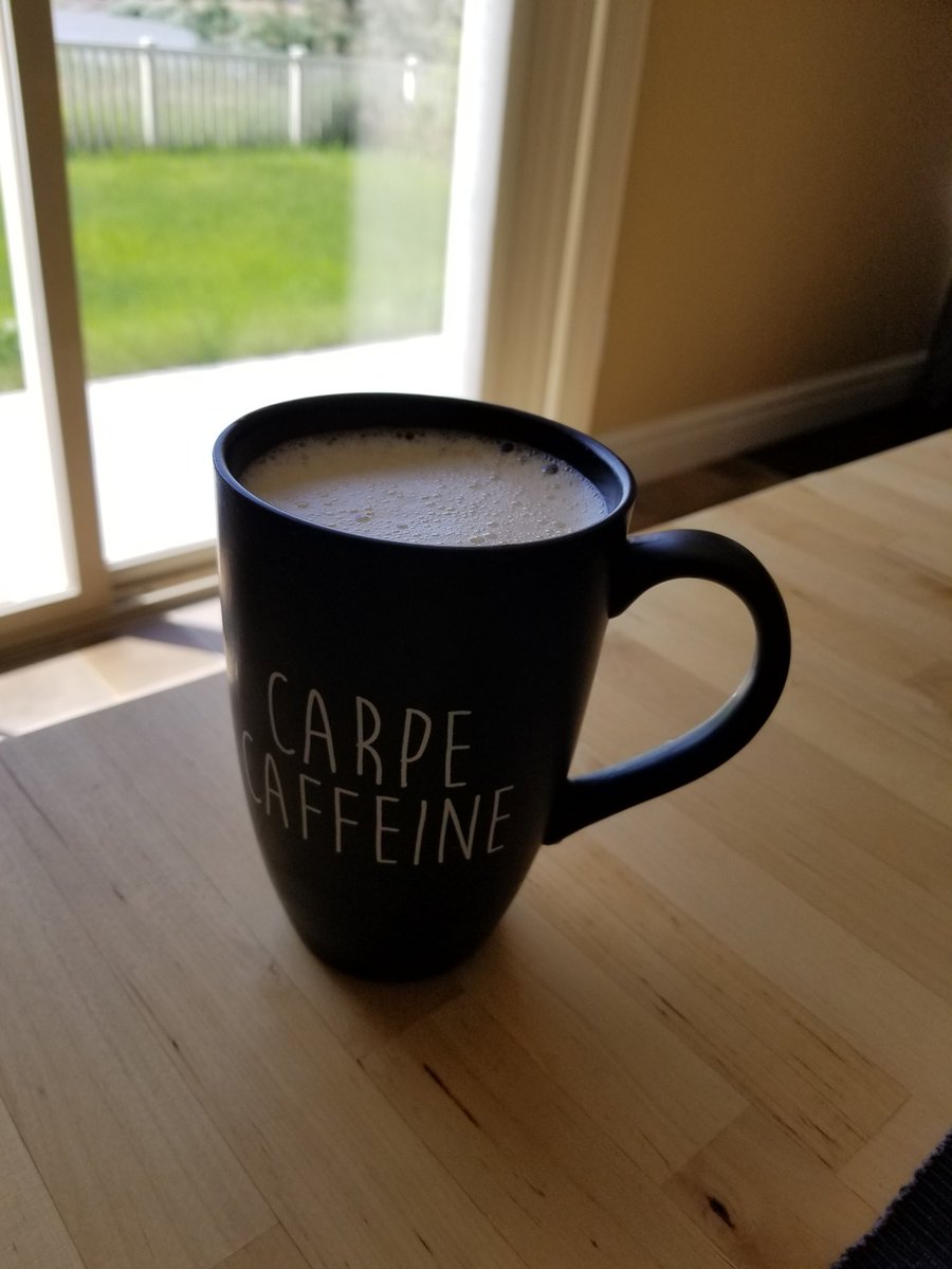 MekaMekaz's tweet photo. Streaming today ( in a couple of hours me thinks ). Let's see if we can get some Tera Online in bahaha.  Right now, coffee time! @PFM_Gamers @coffee https://t.co/k3nTdJImOn