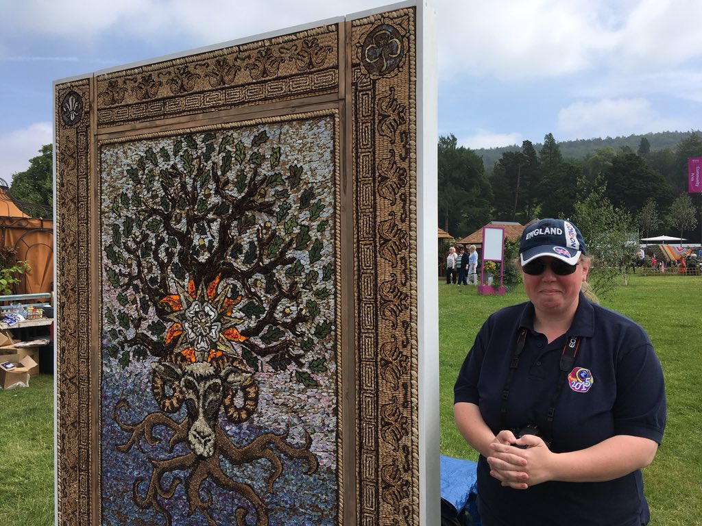 parboo's tweet photo. Whitwell scouts and guides welldressing at #rhschatsworth https://t.co/4SL2VNZXQ0