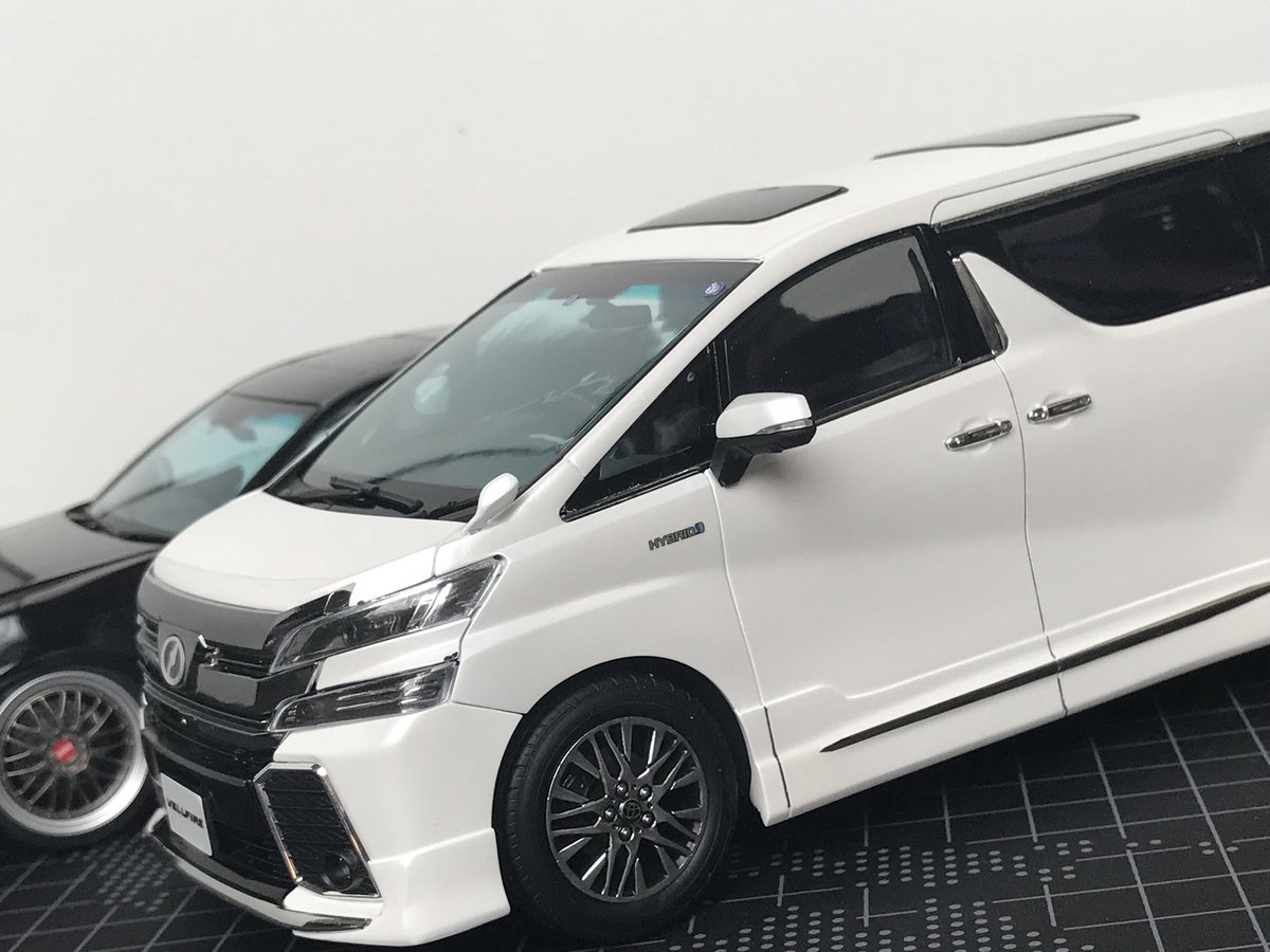 1/24 ヴェルファイア完成品 自作エアロ