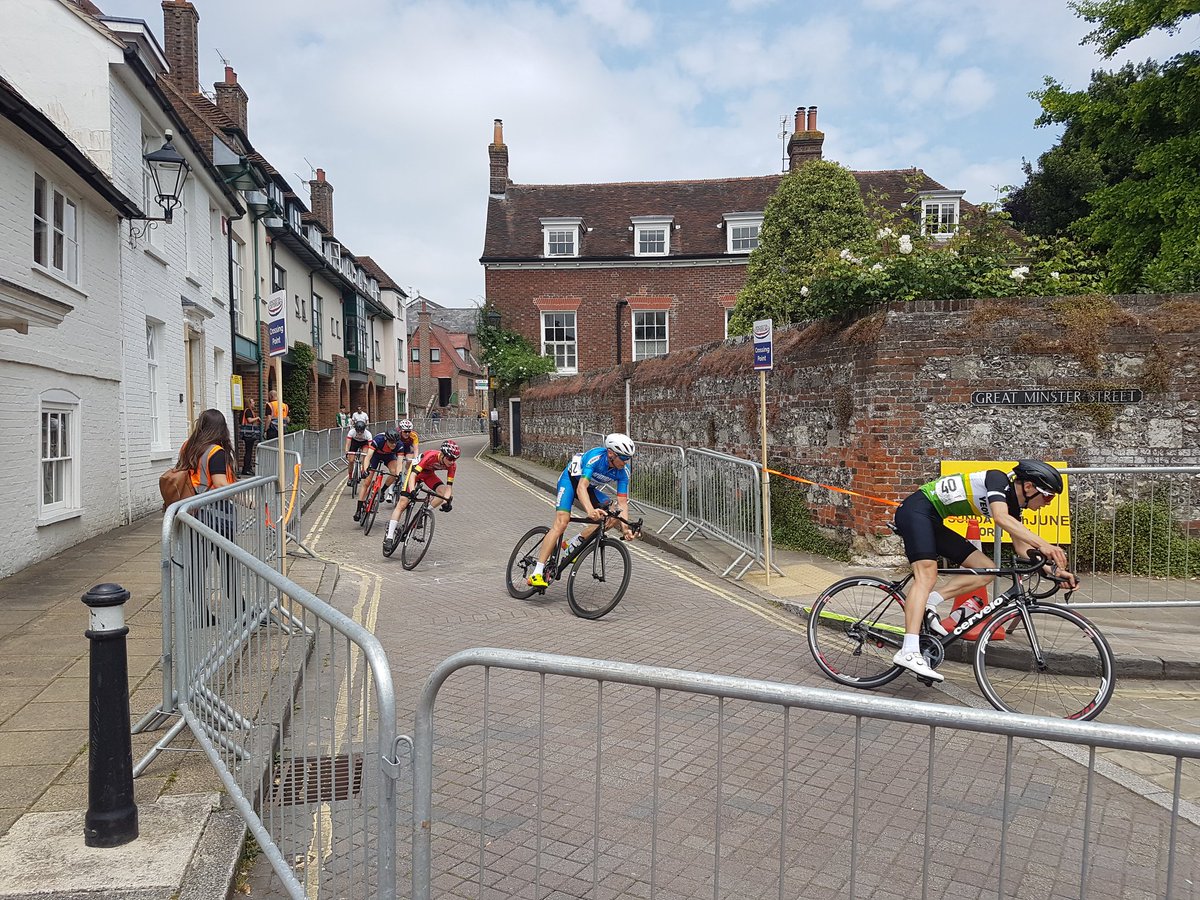 masongillibrand's tweet photo. Thoroughly enjoyed the #winchestercriterium today, great atmosphere and some terrific racing #cycling #Winchester https://t.co/Wm5dHvKM8q