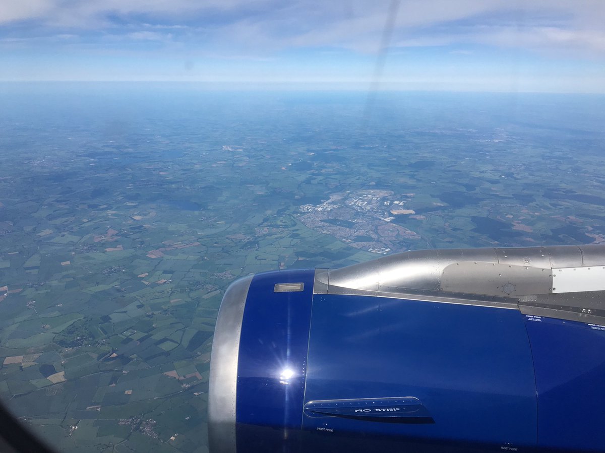 alexisk79's tweet photo. Very clear day to be up in the air #BA1396 #A320 #britishairways #avgeek #avgeeks https://t.co/qGWVPAERi1