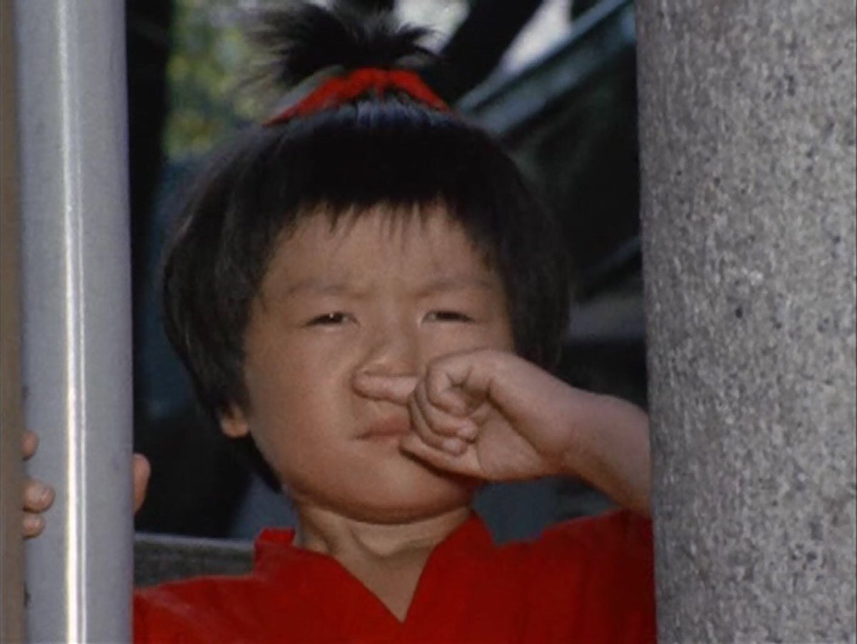 クロス V Twitter 偶然 だよね うん きっと偶然だよ ウリーが擦ってるのは鼻の下 ヤツが擦ってるのは地球人で言う上唇 ウルトラマンレオ ウルトラマンゼロ