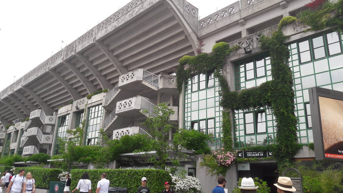TalesOf_Kuro's tweet photo. Tous mes remerciements à @reviseavecrg et à mon "Génie des Enfers" - @NormanGenius (sans oublier le concept TROP craqué du #RéviseAvecRG) pour m'avoir donné une occasion d'aller à @rolandgarros.
Vous êtes géniaux. 😘

Je devais y aller en 2016, mais pas pu. https://t.co/Vih9KDHi4R