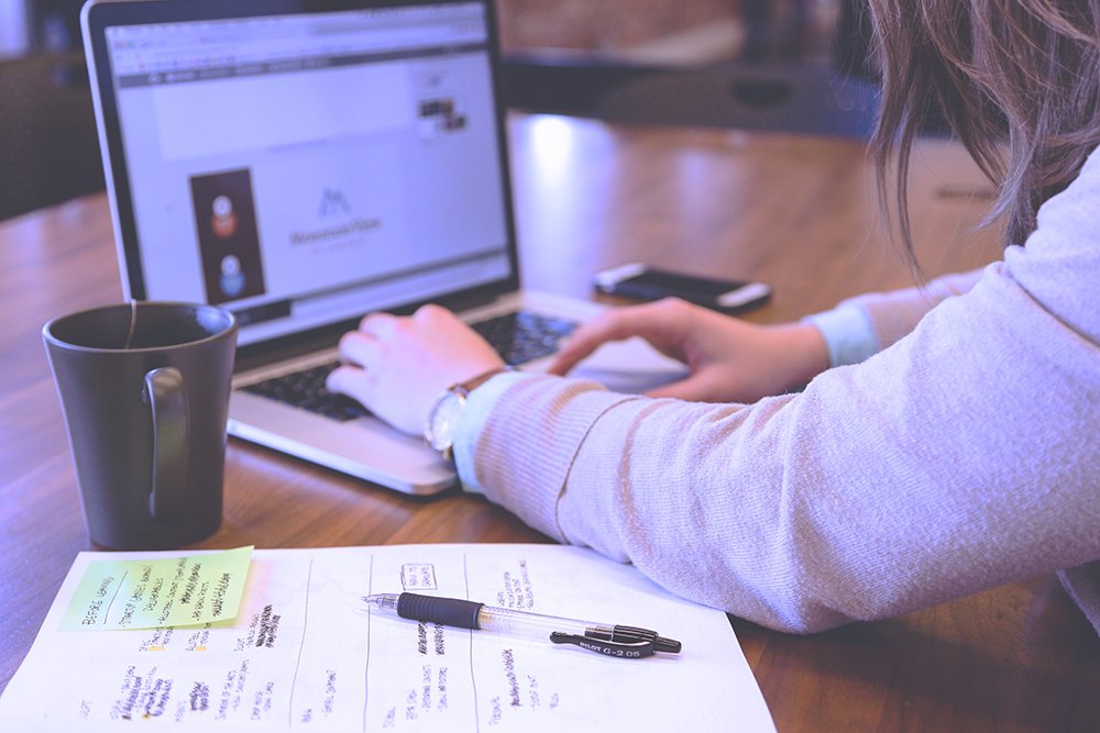 elokenz1's tweet photo. Few tips to hire a content marketer (freelancer) - https://t.co/zI5GLQTKB7 https://t.co/jjBrdWBUBZ