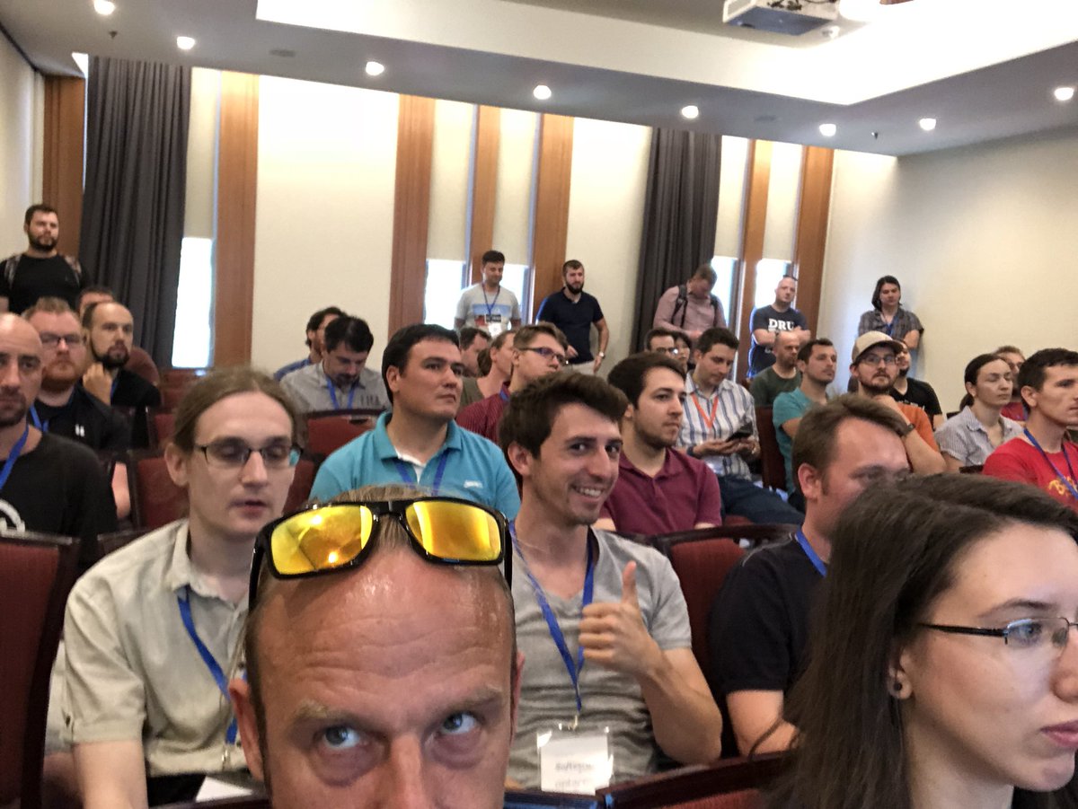040lab's tweet photo. Closing session at #DrupalHackCamp hugs and thanks to all organisers https://t.co/GZyfURDyG7