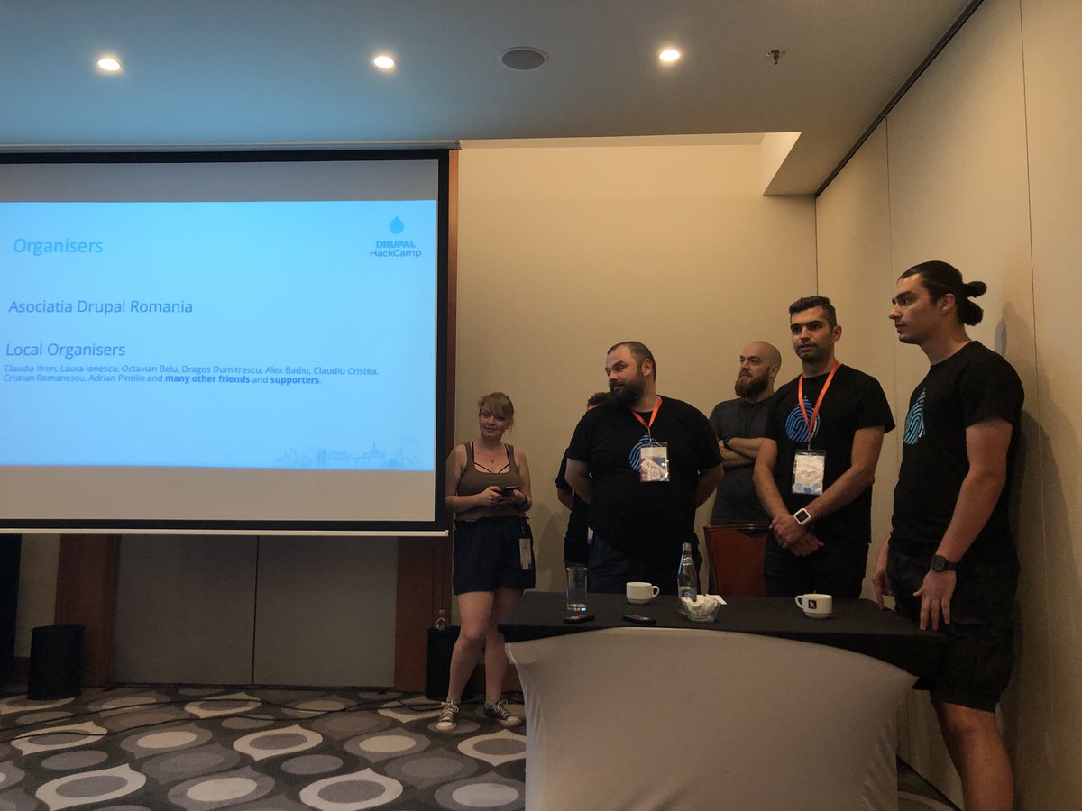 040lab's tweet photo. Closing session at #DrupalHackCamp hugs and thanks to all organisers https://t.co/GZyfURDyG7