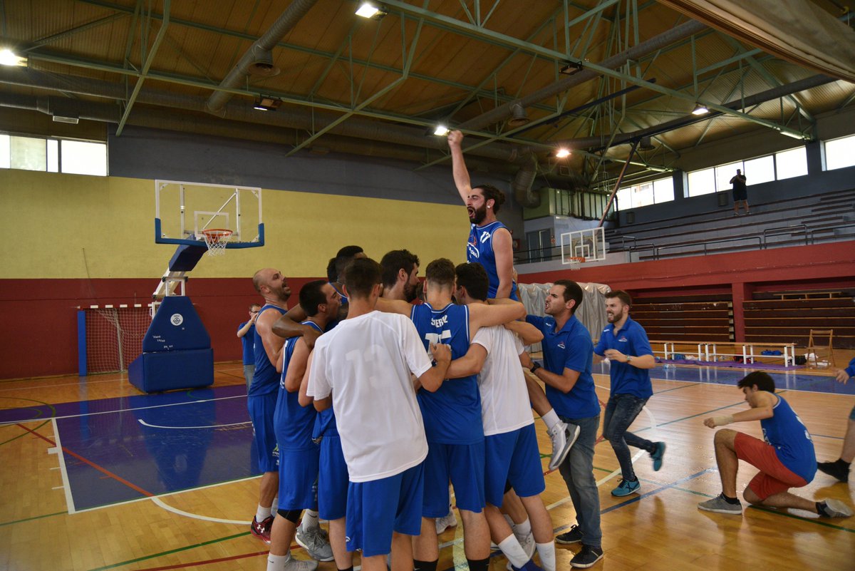 basquetcalvia's tweet photo. CRÓNICA ✍️ | "El #FlaniganCalvià recupera su plaza de #LigaEBA tras superar al Compañía de María por 80-84"

👉https://t.co/djyrmN9ICn https://t.co/dvgj6DeUtG