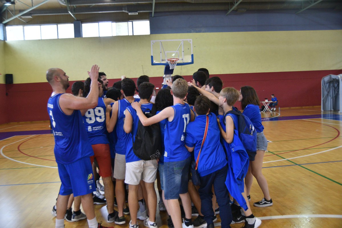 basquetcalvia's tweet photo. CRÓNICA ✍️ | "El #FlaniganCalvià recupera su plaza de #LigaEBA tras superar al Compañía de María por 80-84"

👉https://t.co/djyrmN9ICn https://t.co/dvgj6DeUtG