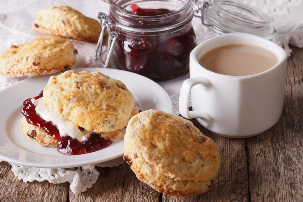 quaythreelounge's tweet photo. Jam or cream first, the question that can split a nation. How do you serve your scones? #scone #jamandcream #whatcomesfirst https://t.co/NgZocYD0ai