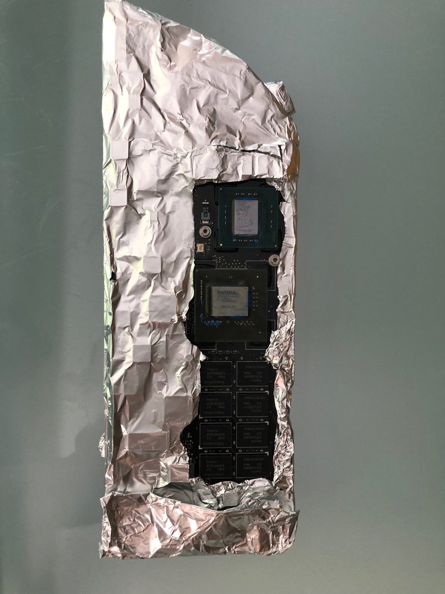 NMichas's tweet image. When everything else fails... bake it!  🍞♨️🔥💻
#reflow #reballing #weekendproject