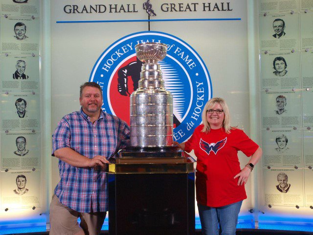Joe_Pup's tweet photo. Hands on the Prize. #RocktheRedDC #ALLCAPS #Capitals https://t.co/d7UXPydp5o