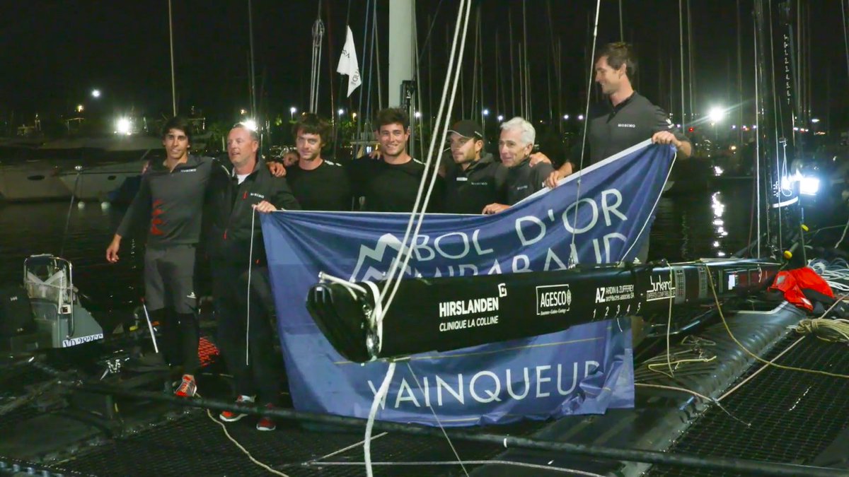 BoldOrMirabaud's tweet image. #BOM18 Encore un grand #Bravo à l'#équipage de #MOBIMO, le franchissement de la ligne d'arrivée, l'interview de Cédric Scmidt, le traditionnel #bain... C'est dans la vidéo ci-dessous !
#regate #course 
youtube.com/watch?v=3y_tTM…