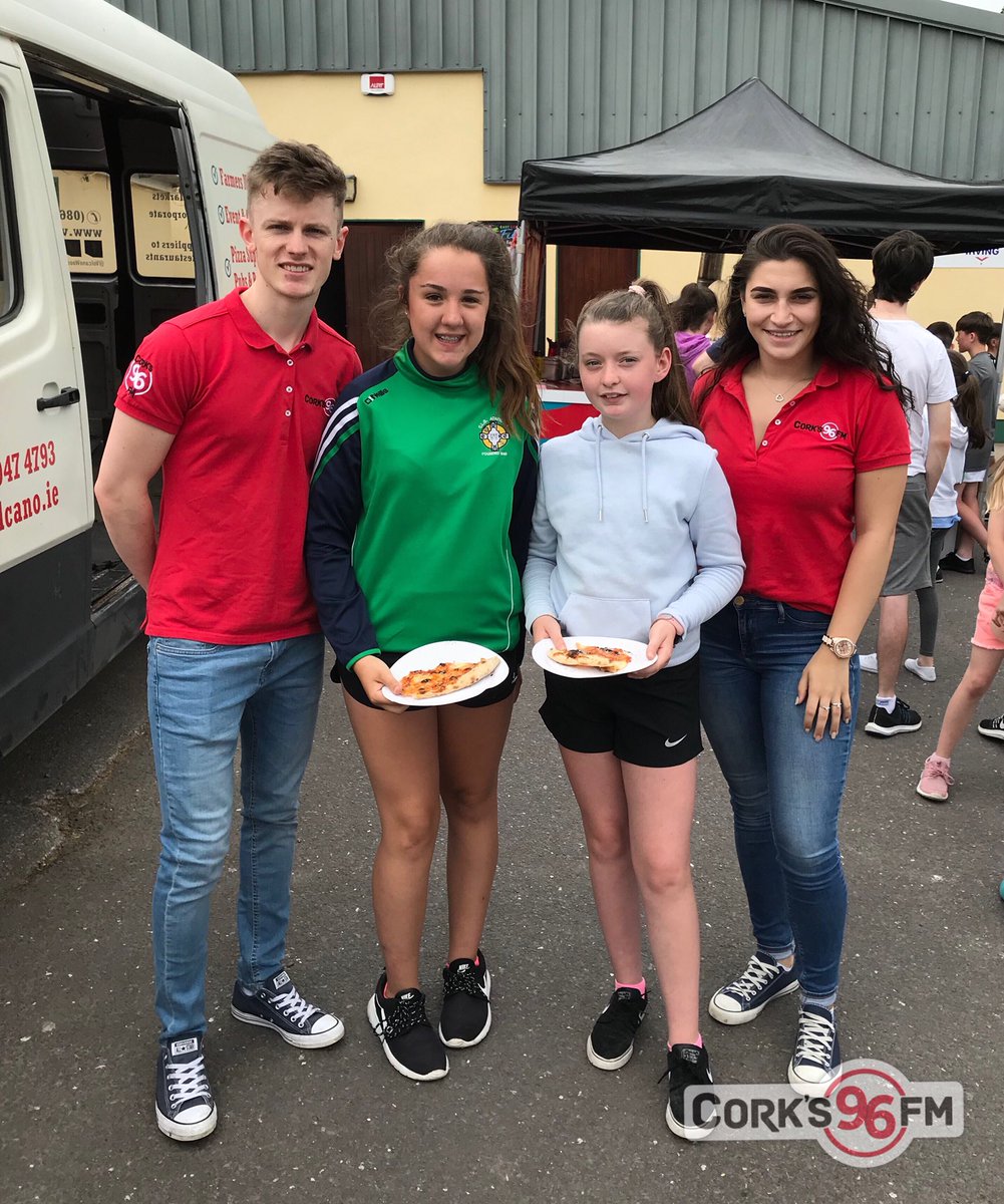 Corks96FM's tweet photo. The Street Fleet are down in Aghada GAA Club for the launch of the @Estcorkmarathon, which takes place the 11th of August. Run For Your Life! #WeAreCork #Marathon #EastCorkMarathon #Launch #Run https://t.co/CYNa5htuvT