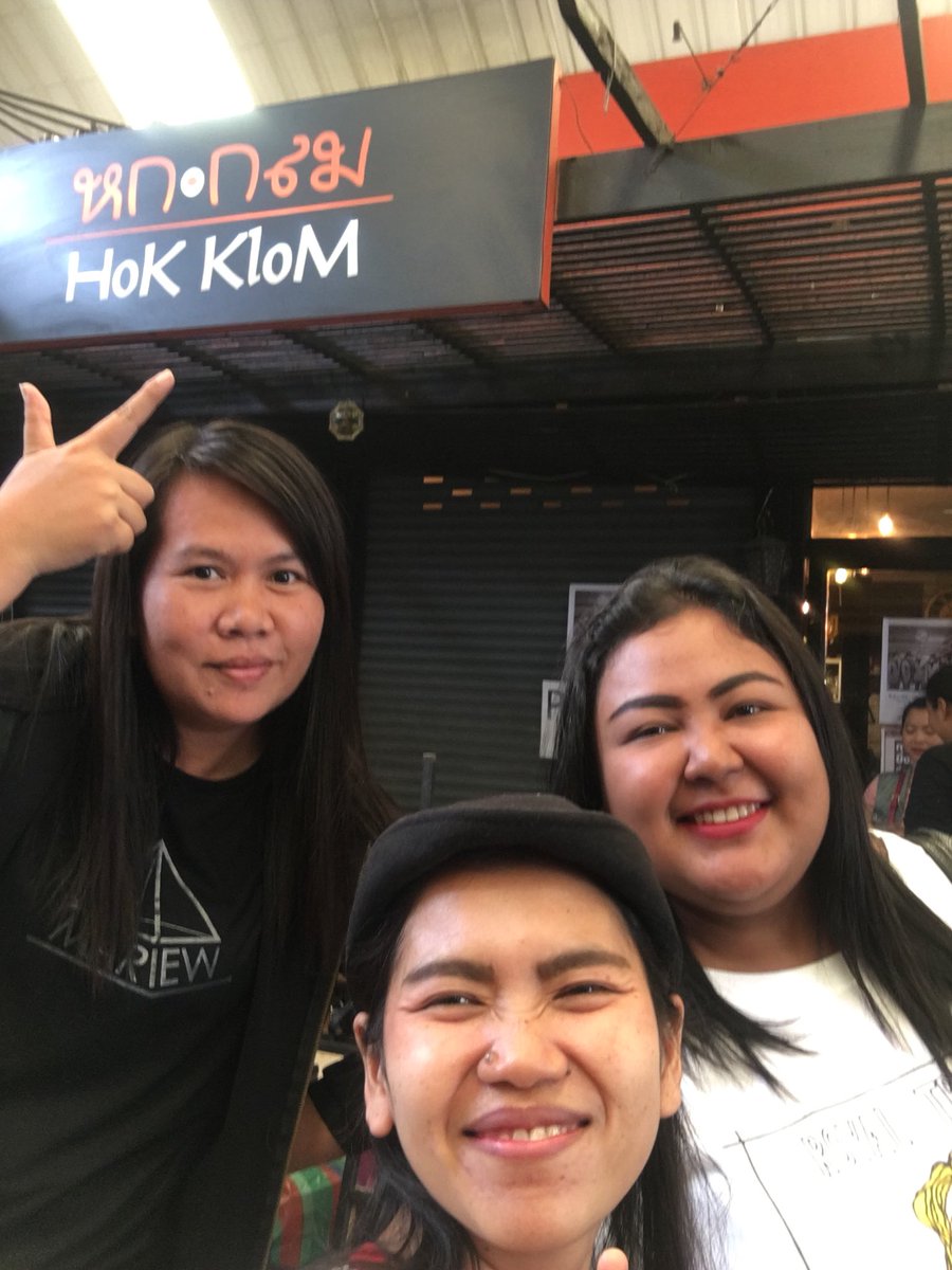 Barngaor139's tweet photo. ไม่ได้เจอกันนานมากกกกกกกก ไว้มีโอกาสคงได้เจอกันอีก 😘😘😘 @FonOraphan06 @junekae1 #riewza https://t.co/7PCNNCay25