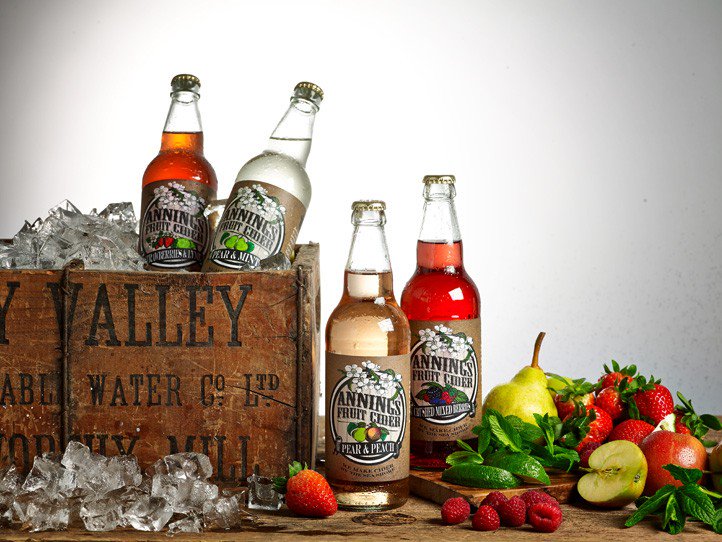 Castleyard Café (@castleyardcafe) on Twitter photo Any #cider fans out there? We are happy to announce that we now stock the refreshing <a href="/AnningsCider/">Annings Cider</a> in Strawberry & Lime and Pear & Peach! What better to enjoy in the summer sunshine? #Oxford Any #cider fans out there? We are happy to announce that we now stock the refreshing <a href="/AnningsCider/">Annings Cider</a> in Strawberry & Lime and Pear & Peach! What better to enjoy in the summer sunshine? #Oxford