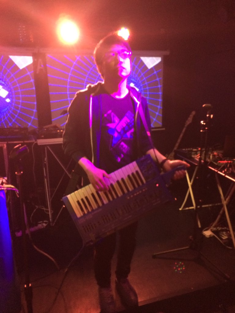 KeyLuck777's tweet photo. #FQTQ さんタイムでフューチャーファンキーバイブスを感じてよく踊りました。
#深月ももえ さんとのコラボ曲もよかったです!
#Crazypops https://t.co/RWda5BzLvp