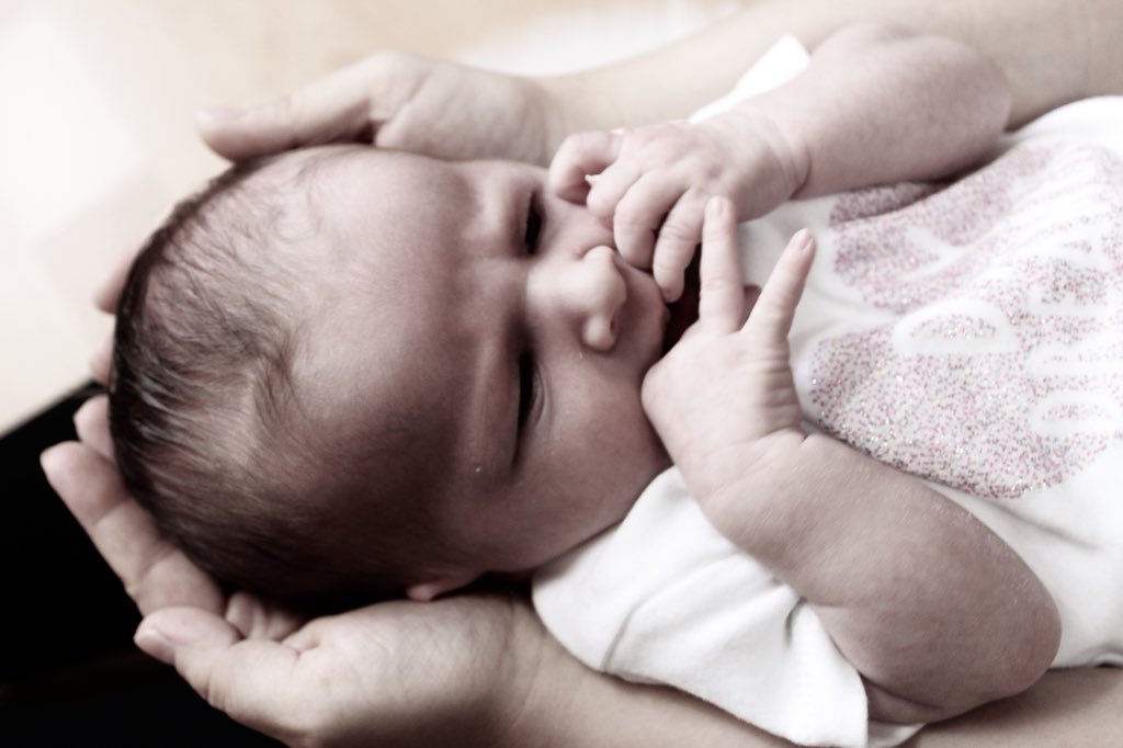 leti_muc's tweet photo. Fotoshooting 🍼❤️
Herzlichen Dank, an die liebe Alex und ihrer kleinen Tochter Sophie (14 Tage alt) Danke für euer Vertrauen. 

Kamera: @CanonDEU https://t.co/pDqEfJ0MjM