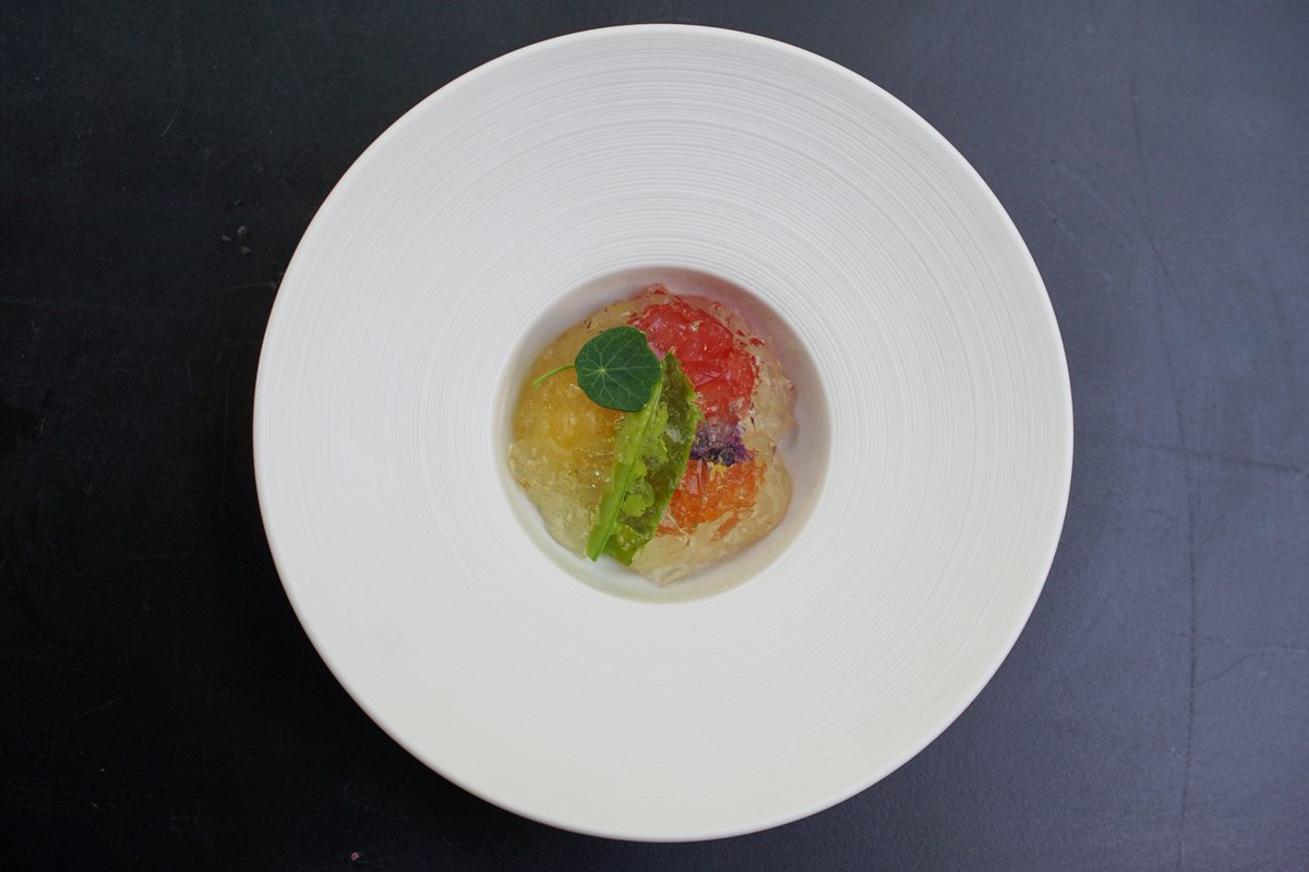 yashinlondon's tweet photo. As a farewell, Sous Chef Dawid will be hosting a LIMITED OMAKASE menu course showcased exclusively at our chef’s counter, here at Yashin Ocean House! Buy your tickets through eventbrite or give us a call on 02073733990 to book. https://t.co/NlSuHPy8Xv