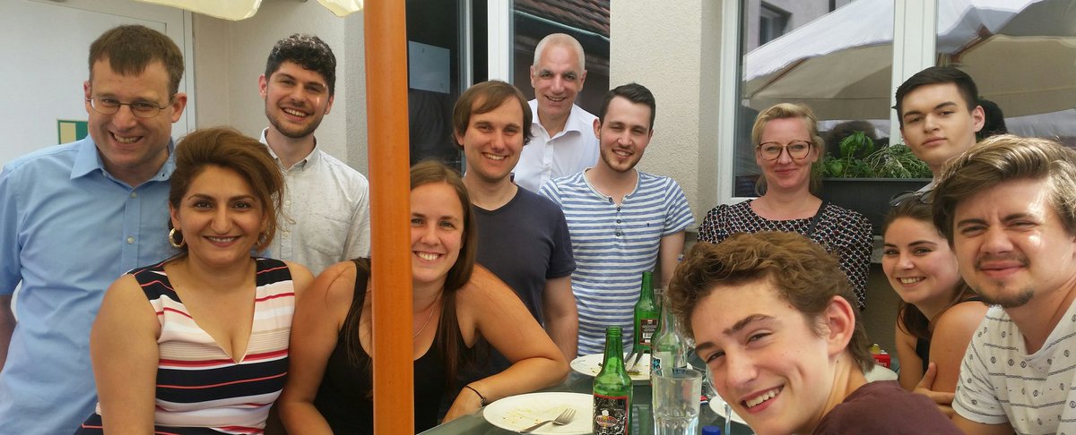 Danke! @jGruene_jVertEs <a href="/GrueneCH/">GRÜNE Schweiz</a> <a href="/ISOCSwitzerland/">Internet Society CH</a> <a href="/digiges_ch/">Digitale Gesellschaft</a> <a href="/GrundrechteCH/">Grundrechte.ch</a> <a href="/swicoDEU/">Swico</a> <a href="/al_zuerich/">Alternative Liste Zürich</a> <a href="/JusoSchweiz/">JUSO Schweiz</a> <a href="/ppsde/">Piratenpartei Schweiz</a>