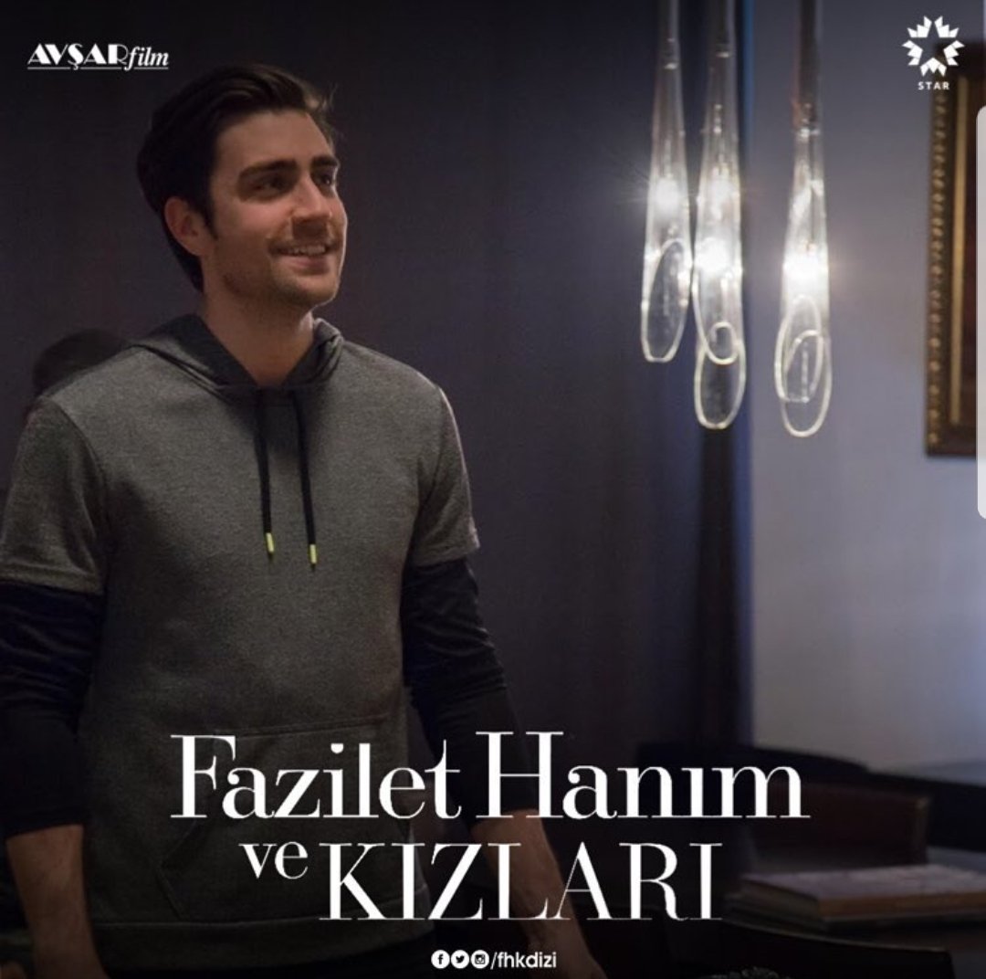 CaglarErtugrul's tweet photo. Güzel dostluklar güzel anılar biriktirdik. 
Her geçen gün işini en iyi şekilde yapmaya çalışan kamera arkasındaki ve önündeki herkesi tebrik ediyorum. Son derece başarılı ve özveriliydiniz. Zorluklara rağmen bizlere guvenini eksik etmeyen Avşar filme teşekkür ediyorum. https://t.co/5yZyA3WipD