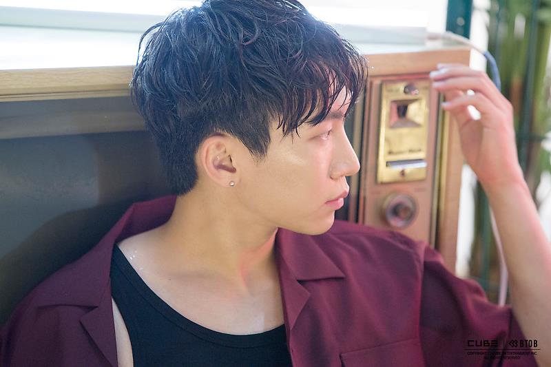 btob_ohsabi's tweet photo. #비투비_더필링_잘될것만같은_필링 https://t.co/8FWeHqrqii