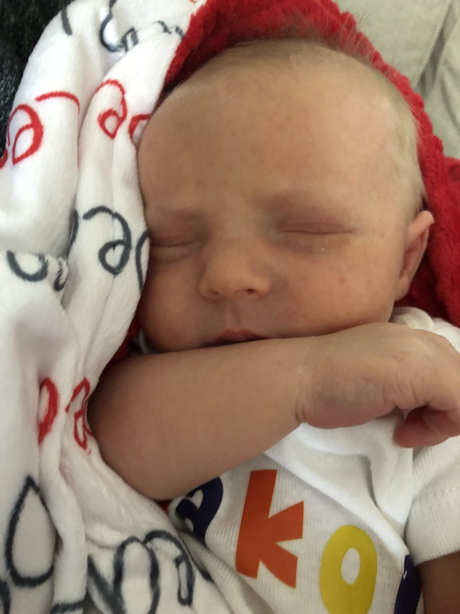 jarrodfranson's tweet photo. It feels amazing being a Grandpa!!#Deakon https://t.co/fGG8rp9NJd