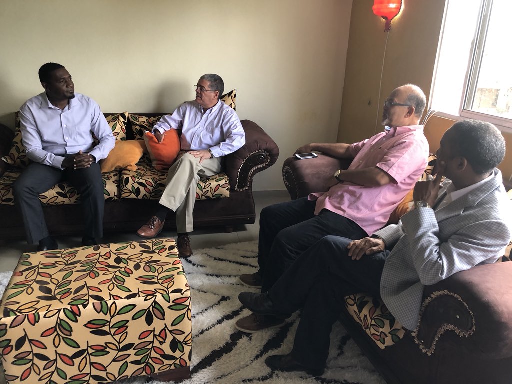 AmaranteBaret's tweet photo. Visitando al compañero Juan Mieses, junto a Alcides Pascual, Jhony,Francisco Nolasco, entre otros que nos reciben en La Victoria #SDNconAmarante https://t.co/M8svpRHKqG