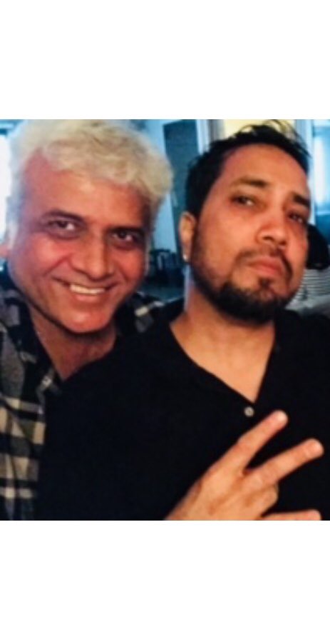 Happy birthday to the one and only King Mika Singh have a blast paaji!!!! God bless! 