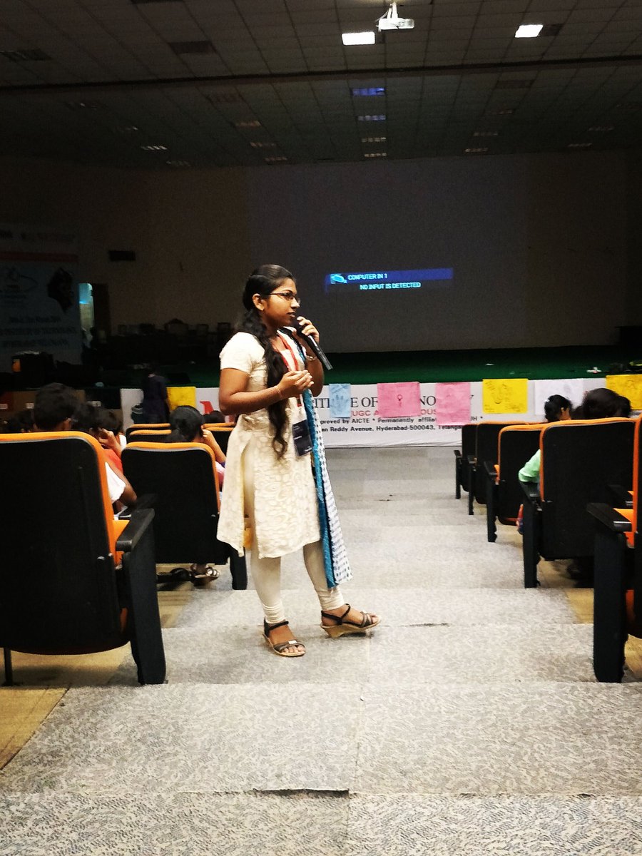 SwechaFSMI's tweet photo. Session on #WomenEmpowerment  by @pranavapari , @udaysreekasula , @Sanjanirao1 , @hasinihansel @ SWECHA SUMMER INTERNSHIP #SWECHA #MLRIT.... https://t.co/26sc3nG5p6
